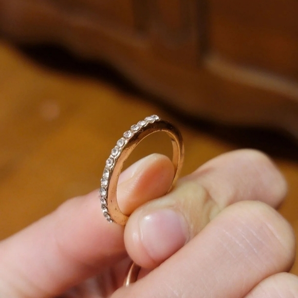 Rings - Picture 4 of 8